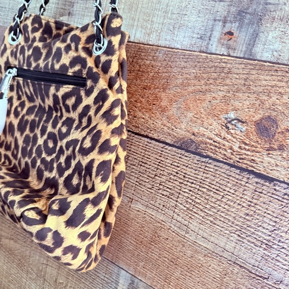 NWT Laila Geir Ness Chic Leopard Print Shoulder Bag - Picture 4 of 9
